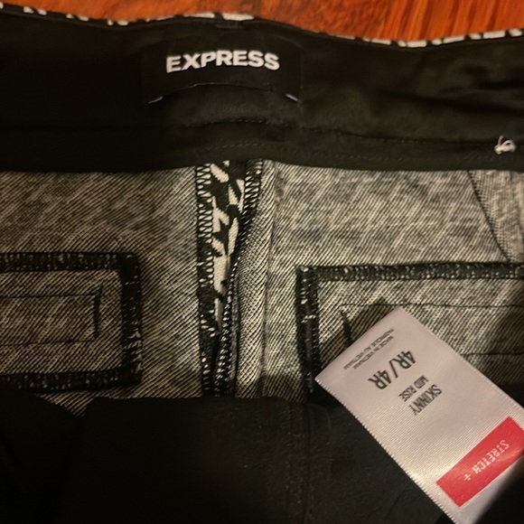 Express Hoodstooth pattern Pants. Stretch plus, skinny midrise size 4R New NTAG - Picture 4 of 8